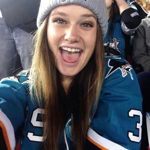 Meet your Posher, Vanessa